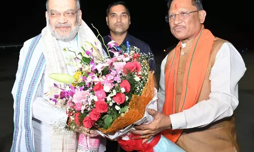 रायपुर पहुंचे केंद्रीय गृहमंत्री अमित शाह, CM साय ने किया स्वागत