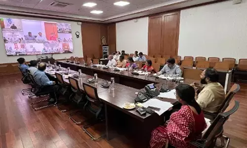 पूर्व मंत्री ने उत्तम और कोमाटिरेड्डी पर व्यापारियों से कमीशन लेने का आरोप लगाया