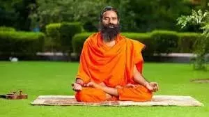 Health: बीपी, शुगर, मोटापा या हृदय रोग से हैं परेशान तो आजमाएं बाबा रामदेव के ये घरेलू नुस्खे, जानें कौन से योगासन हैं फायदेमंद Health: बीपी, शुगर, मोटापा या हृदय रोग से हैं परेशान तो आजमाएं बाबा रामदेव के ये घरेलू नुस्खे, जानें कौन से योगासन हैं फायदेमंद