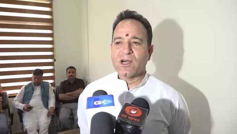 विपक्ष नेता ने एलजी के तबादले का समर्थन, जम्मू-कश्मीर पुनर्गठन अधिनियम का हवाला विपक्ष नेता ने एलजी के तबादले का समर्थन, जम्मू-कश्मीर पुनर्गठन अधिनियम का हवाला