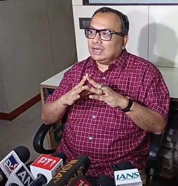 रामनवमी पर जुलूस निकालने के लिए माननी होंगी हाई कोर्ट की शर्तें : तृणमूल नेता कुणाल घोष रामनवमी पर जुलूस निकालने के लिए माननी होंगी हाई कोर्ट की शर्तें : तृणमूल नेता कुणाल घोष