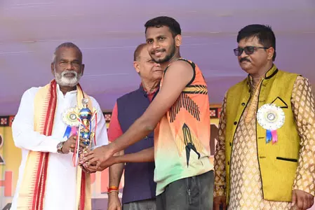 महाराष्ट्र और रेलवे 57वीं सीनियर राष्ट्रीय खो खो में बने चैंपियन महाराष्ट्र और रेलवे 57वीं सीनियर राष्ट्रीय खो खो में बने चैंपियन