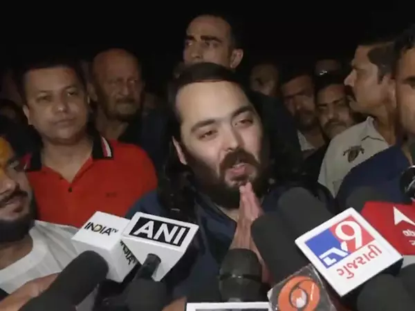 अनंत अंबानी की द्वारका तक 170 किलोमीटर की पदयात्रा आठवें दिन में प्रवेश कर गई अनंत अंबानी की द्वारका तक 170 किलोमीटर की पदयात्रा आठवें दिन में प्रवेश कर गई