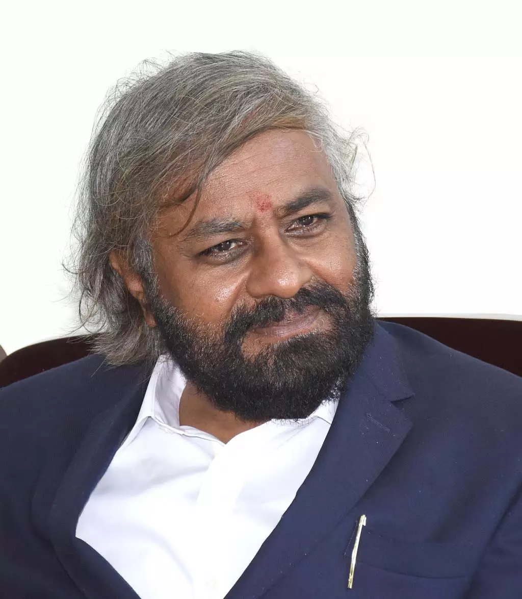 KPCC अध्यक्ष पद के लिए खांडरे का नाम चर्चा में KPCC अध्यक्ष पद के लिए खांडरे का नाम चर्चा में