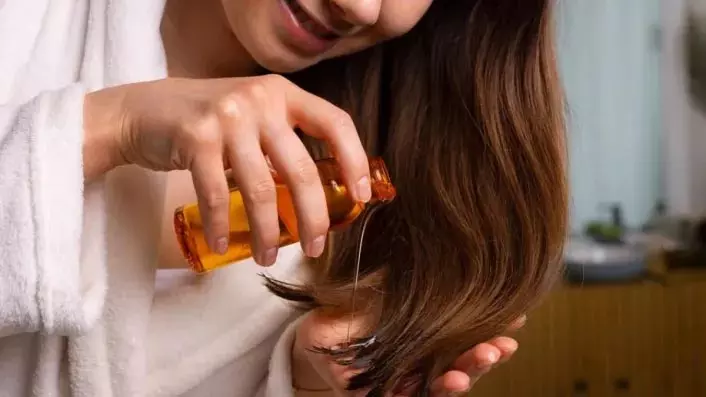 Hair Split Ends Remedy: अगर आप दोमुंहे बालों से परेशान हैं तो आजमाएं ये घरेलू उपाय Hair Split Ends Remedy: अगर आप दोमुंहे बालों से परेशान हैं तो आजमाएं ये घरेलू उपाय