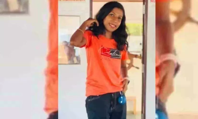 Kerala : बलात्कार मामले में गिरफ्तार महिला पर 15 वर्षीय किशोर से बलात्कार का भी आरोप Kerala : बलात्कार मामले में गिरफ्तार महिला पर 15 वर्षीय किशोर से बलात्कार का भी आरोप