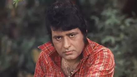 मनोज कुमार को परिवार और दोस्तों ने दी अंतिम श्रद्धांजलि मनोज कुमार को परिवार और दोस्तों ने दी अंतिम श्रद्धांजलि