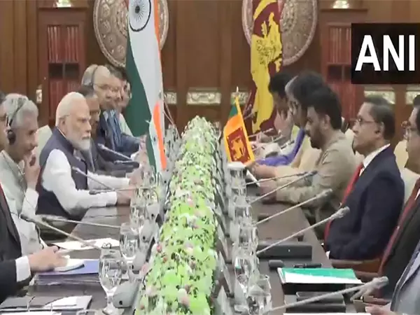 PM Modi और श्रीलंका के राष्ट्रपति दिसानायके ने प्रतिनिधिमंडल स्तर की वार्ता की PM Modi और श्रीलंका के राष्ट्रपति दिसानायके ने प्रतिनिधिमंडल स्तर की वार्ता की
