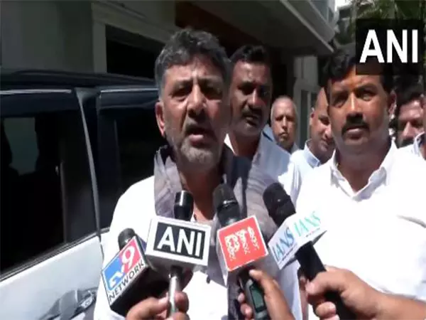 वे (भाजपा) महंगाई के पितामह हैं: Karnataka उपमुख्यमंत्री डीके शिवकुमार वे (भाजपा) महंगाई के पितामह हैं: Karnataka उपमुख्यमंत्री डीके शिवकुमार