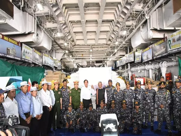 भूकंप के बाद भारत ने Myanmar को 442 टन खाद्य सहायता भेजी भूकंप के बाद भारत ने Myanmar को 442 टन खाद्य सहायता भेजी
