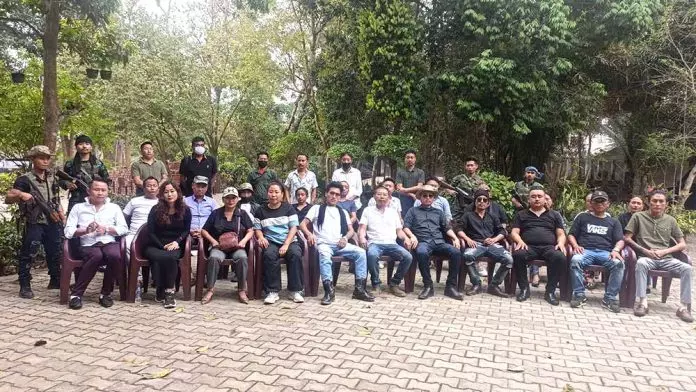 NSCN-R ने 29 कार्यकर्ताओं का स्वागत किया NSCN-R ने 29 कार्यकर्ताओं का स्वागत किया