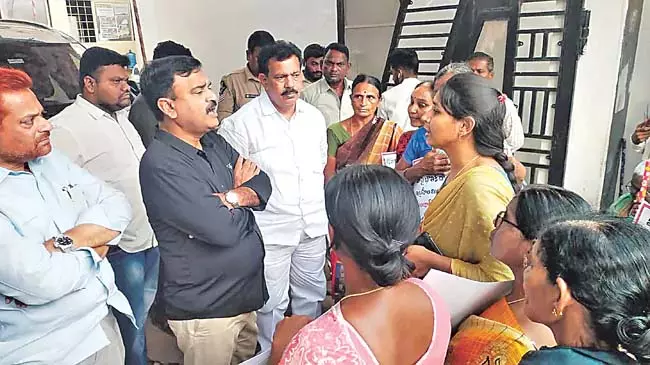 कडप्पा में YSRCP नेता अमजद बाशा रुबाबू कडप्पा में YSRCP नेता अमजद बाशा रुबाबू