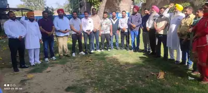 Tarn Taran नगर परिषद प्रधान का चुनाव स्थगित Tarn Taran नगर परिषद प्रधान का चुनाव स्थगित