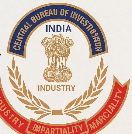 तमिलनाडु में अवैध समुद्री खनन मामले में CBI की कई ठिकानों पर छापेमारी तमिलनाडु में अवैध समुद्री खनन मामले में CBI की कई ठिकानों पर छापेमारी