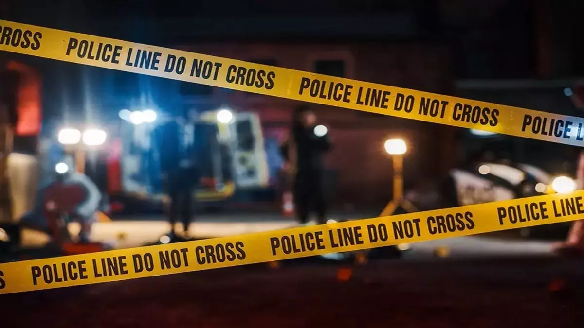 मोहाली मॉल में 17 वर्षीय 12वीं कक्षा के छात्र की तीसरी मंजिल से कूदने से मौत मोहाली मॉल में 17 वर्षीय 12वीं कक्षा के छात्र की तीसरी मंजिल से कूदने से मौत