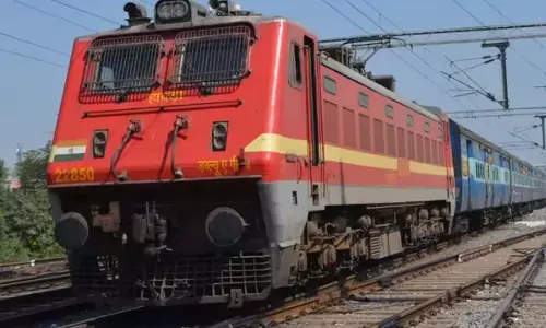 50 ट्रेनें फिर कैंसिल, इस दिन से यात्रियों को होगी परेशानी