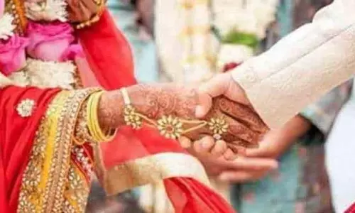 लड़के की शादी रुकवाई गई, नाबालिग था और लड़की निकली बालिग
