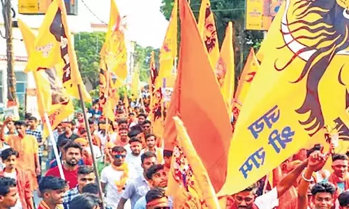 सुप्रीम कोर्ट ने सीएम सोरेन को रामनवमी पर बिजली कटौती की अनुमति दी सुप्रीम कोर्ट ने सीएम सोरेन को रामनवमी पर बिजली कटौती की अनुमति दी