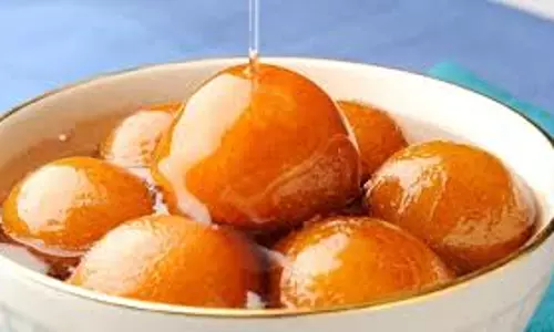 Soft juicy गुलाब जामुन, नोट करें आसान रेसिपी