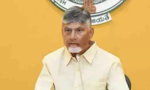 CM नायडू ने सचिवालय में सीसी कैमरे लगाने का आदेश दिया