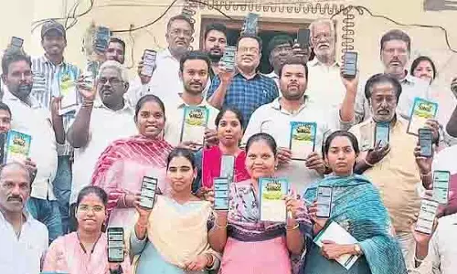 डिजिटल विभाजन को पाटना: Chittoor के किसान प्रशिक्षण कार्यक्रम के साथ स्मार्ट बन रहे
