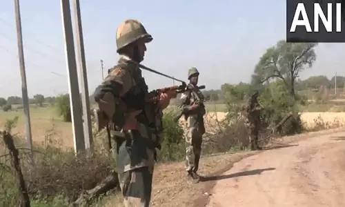 घुसपैठ की कोशिश नाकाम करने के बाद Jammu के आरएस पुरा सेक्टर में सुरक्षा बढ़ा दी गई