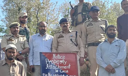Ramban police ने गूल इलाके में यूएपीए के तहत संपत्तियां जब्त कीं Ramban police ने गूल इलाके में यूएपीए के तहत संपत्तियां जब्त कीं