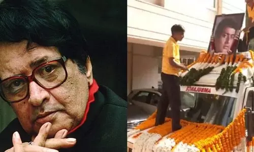 मनोज कुमार का मुंबई में राजकीय सम्मान के साथ अंतिम संस्कार मनोज कुमार का मुंबई में राजकीय सम्मान के साथ अंतिम संस्कार