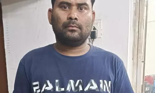 लालपुर में सट्टेबाज गिरफ्तार, टिकरापारा पुलिस ने आईडी जब्त किया
