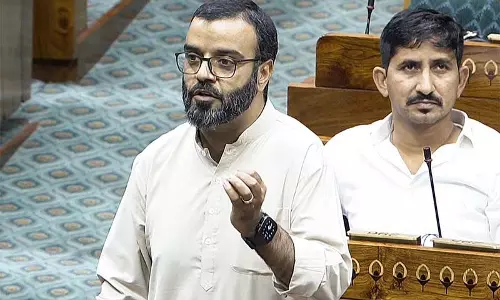 वक्फ बिल के साथ RSS-BJP ने मुस्लिम विरोधी इरादे की पुष्टि की: Srinagar MP