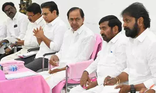 BRS नेताओं ने पार्टी के रजत जयंती समारोह से पहले तैयारी बैठक की