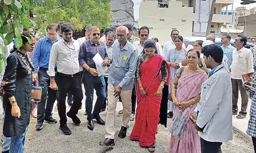 Andhra: केंद्रीय टीम ने नरसारावपेट का निरीक्षण किया Andhra: केंद्रीय टीम ने नरसारावपेट का निरीक्षण किया