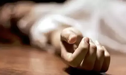 Hyderabad : आयकर निरीक्षक जयलक्ष्मी ने आत्महत्या की