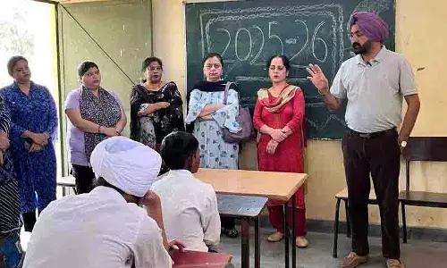 Dengue जागरूकता अभियान, स्वास्थ्य विभाग ने शहर भर के छात्रों को किया जागरूक Dengue जागरूकता अभियान, स्वास्थ्य विभाग ने शहर भर के छात्रों को किया जागरूक