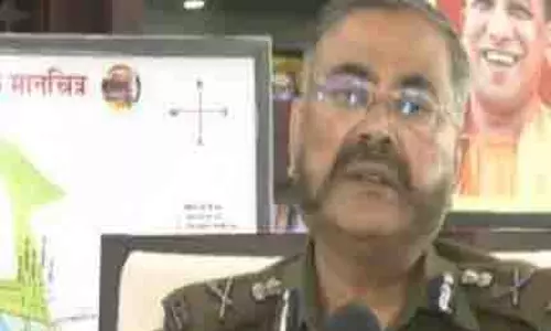 उत्तर प्रदेश के DGP प्रशांत कुमार ने रामनवमी से पहले कानून व्यवस्था को लेकर दिशा-निर्देश जारी किए उत्तर प्रदेश के DGP प्रशांत कुमार ने रामनवमी से पहले कानून व्यवस्था को लेकर दिशा-निर्देश जारी किए