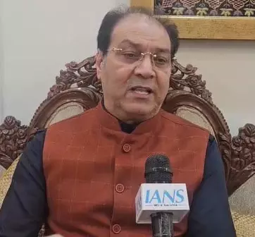 वक्फ में बहुत भ्रष्टाचार, लखनऊ में एक कब्र का मांगा जा रहा पांच लाख : मोहसिन रजा वक्फ में बहुत भ्रष्टाचार, लखनऊ में एक कब्र का मांगा जा रहा पांच लाख : मोहसिन रजा