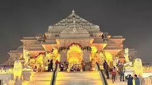 Ayodhya : ड्रोन से श्रद्धालुओं पर बरसेगा पवित्र सरयू जल Ayodhya : ड्रोन से श्रद्धालुओं पर बरसेगा पवित्र सरयू जल