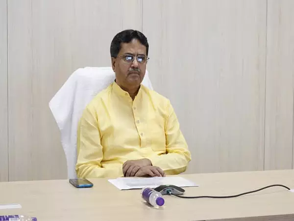 आवंटित भूमि बिक्री प्रस्तावों की जांच के लिए समिति गठित की जाएगी: Tripura CM आवंटित भूमि बिक्री प्रस्तावों की जांच के लिए समिति गठित की जाएगी: Tripura CM