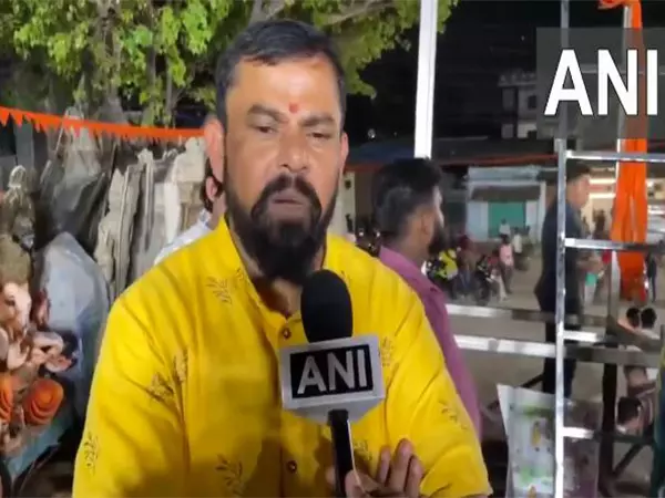 जहां भी कांग्रेस की सरकार है, वहां हिंदू त्योहारों पर प्रतिबंध लगाए गए हैं: BJP विधायक टी राजा सिंह जहां भी कांग्रेस की सरकार है, वहां हिंदू त्योहारों पर प्रतिबंध लगाए गए हैं: BJP विधायक टी राजा सिंह