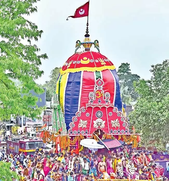 Odisha: मुक्ति रथ यात्रा भव्य तरीके से निकाली गई Odisha: मुक्ति रथ यात्रा भव्य तरीके से निकाली गई