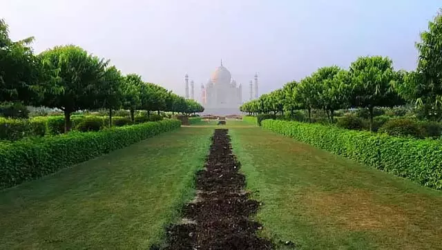 UP : मंत्री ने आगरा के शाहजहां पार्क का नाम बदलने की मांग की UP : मंत्री ने आगरा के शाहजहां पार्क का नाम बदलने की मांग की