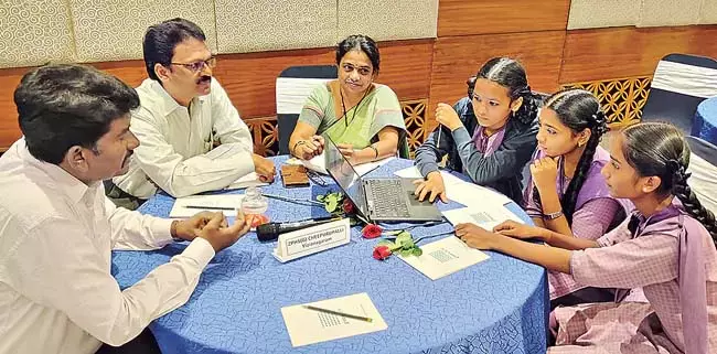 Andhra: सरकारी स्कूलों में कोडिंग की पढ़ाई शुरू Andhra: सरकारी स्कूलों में कोडिंग की पढ़ाई शुरू