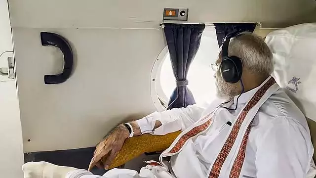 Tamil Nadu : प्रधानमंत्री नरेन्द्र मोदी मदुरै से दिल्ली के लिए रवाना Tamil Nadu : प्रधानमंत्री नरेन्द्र मोदी मदुरै से दिल्ली के लिए रवाना