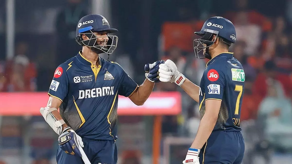 IPL 2025: गुजरात ने हैदराबाद को 7 विकेट से हराया IPL 2025: गुजरात ने हैदराबाद को 7 विकेट से हराया