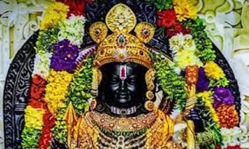 Ram Navami 2025: आज इस विधि से करें राम लला की पूजा, जरूर अर्पित करें ये चीजें
