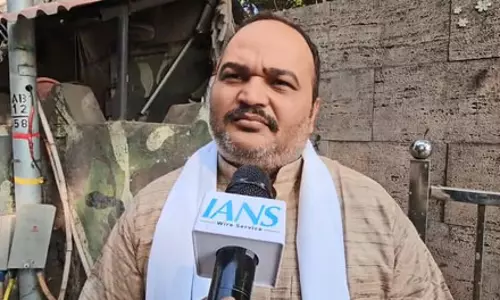 राज ठाकरे भाजपा की बी टीम, राजनीति छोड़कर मराठी समाज की करें सेवा : आनंद दुबे राज ठाकरे भाजपा की बी टीम, राजनीति छोड़कर मराठी समाज की करें सेवा : आनंद दुबे