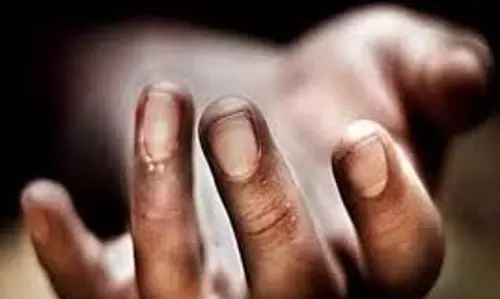 Jammu-Kashmir:  19 साल के लड़के का शव इस हालत में मिला, पुलिस असमंजस में