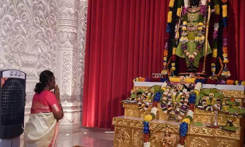 राष्ट्रपति मुर्मू ने Ram Navami पर शुभकामनाएं दीं राष्ट्रपति मुर्मू ने Ram Navami पर शुभकामनाएं दीं