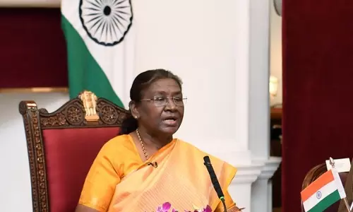 राष्ट्रपति Draupadi Murmu ने वक्फ संशोधन विधेयक को मंजूरी दी