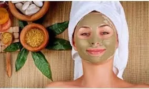 Beauty tips: मुल्तानी मिट्टी में ये दो फल मिलाकर चेहरे पर लगाएं, मिलेगा गजब का निखार Beauty tips: मुल्तानी मिट्टी में ये दो फल मिलाकर चेहरे पर लगाएं, मिलेगा गजब का निखार